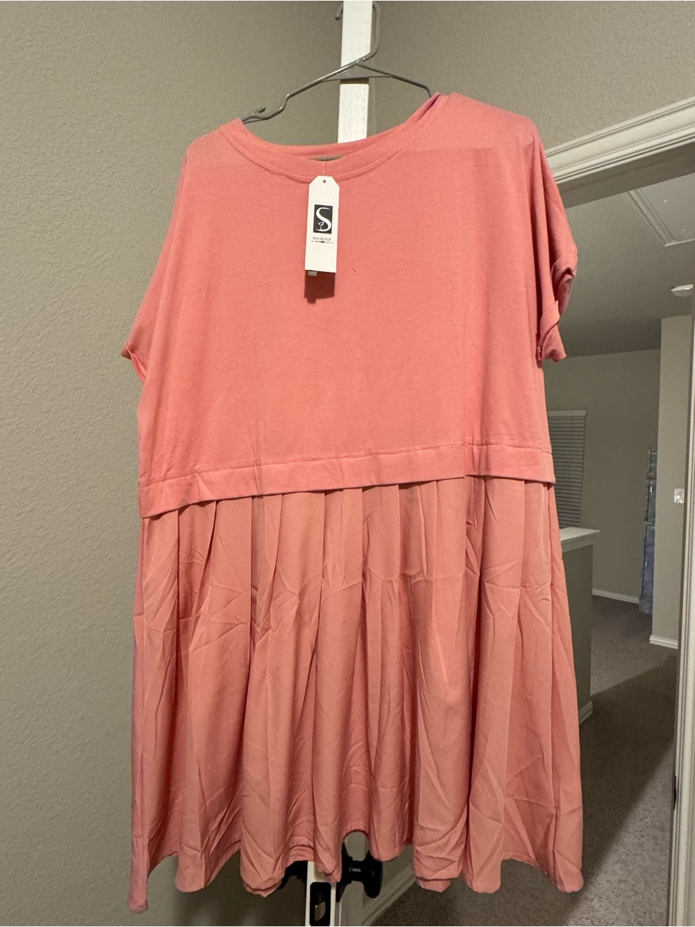 Pink Tiered Short-Sleeve Women's Top